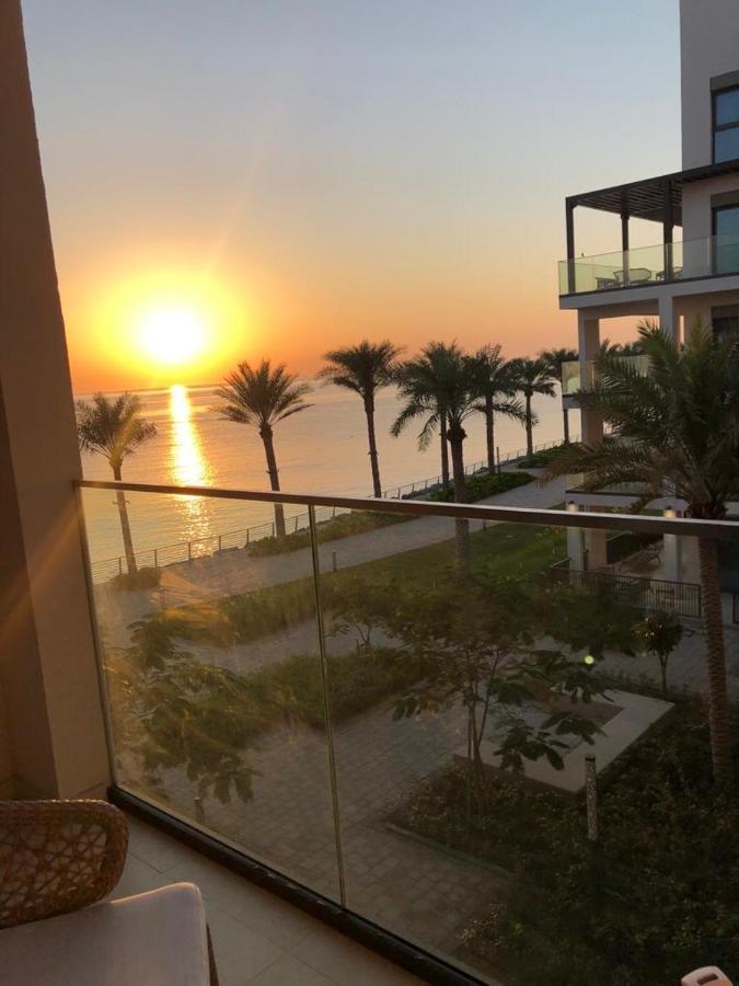 Ocean Mountain View Apartment At The Address Φουτζάυρα Εξωτερικό φωτογραφία